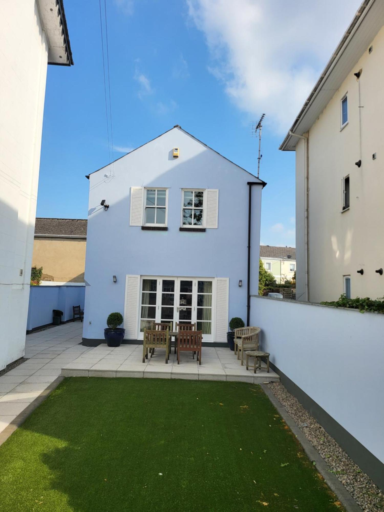 The Coach House Villa Cheltenham Exterior photo